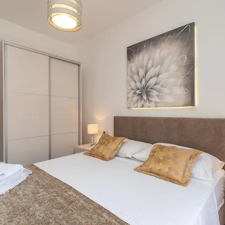 Apartment Tonina Trogir